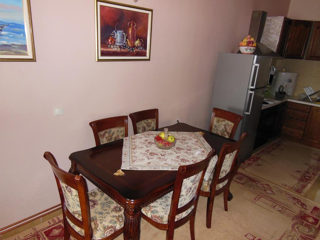 Apartment Petrovic Ulcinj Esterno foto