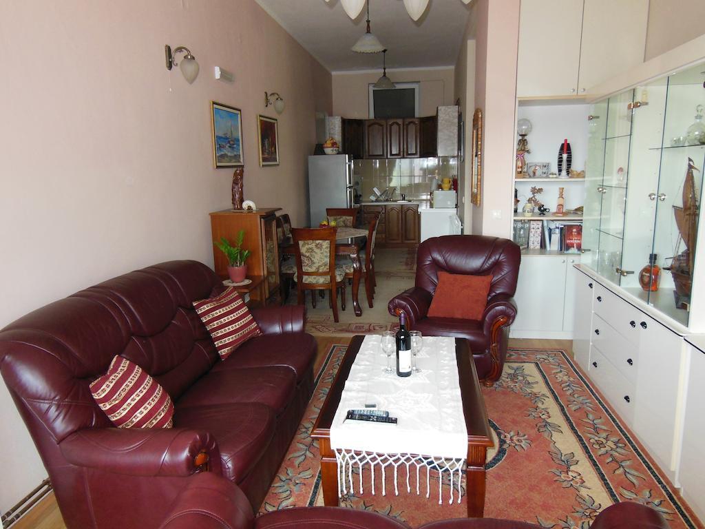 Apartment Petrovic Ulcinj Esterno foto