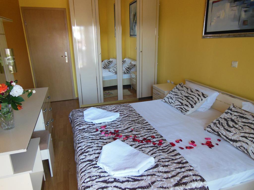 Apartment Petrovic Ulcinj Camera foto
